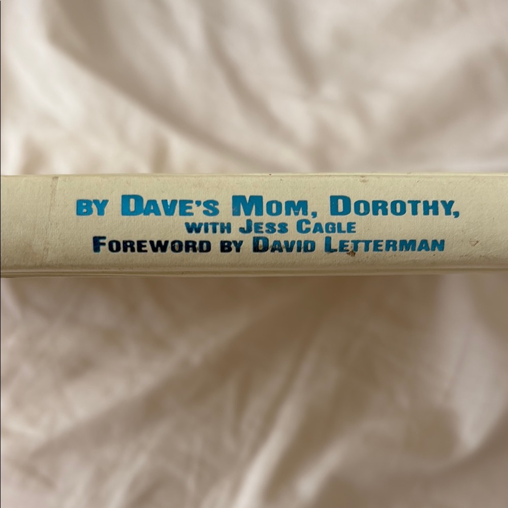 ❤️3/$15❤️ Home Cookin' with Dave's (Letterman) Mom Cookbook - Picture 2 of 15